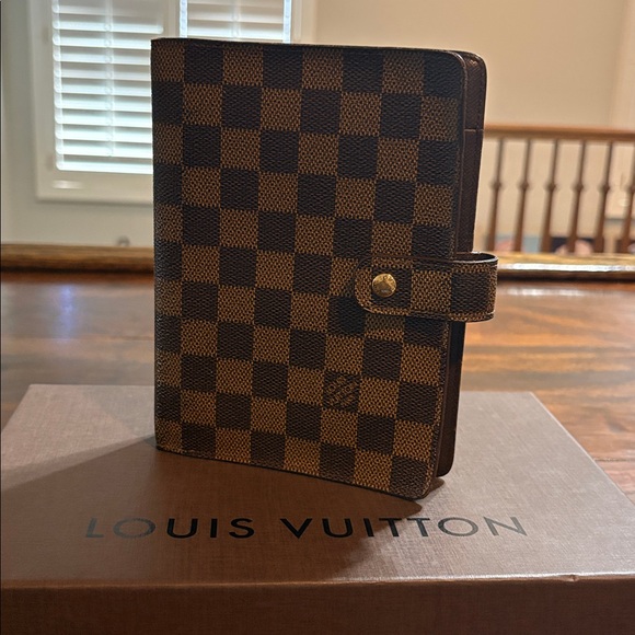 Louis Vuitton Other - LOUIS VUITTON Vintage Damier Ebene MM  Agenda Cover